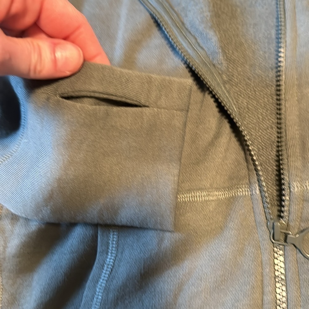 Fabletics || NWT Leah Oversized Hoodie (S) - Picture 6 of 9